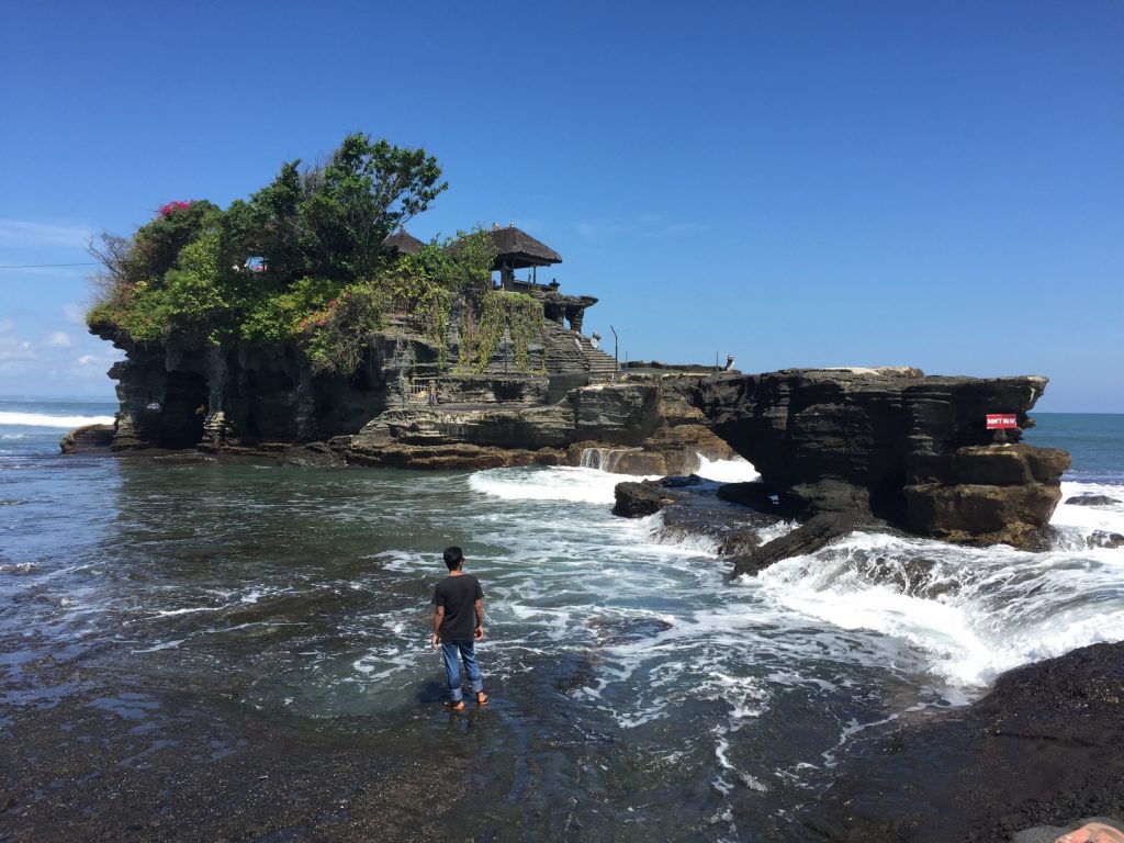 Tanah Lot temple rests on a massive rock. | 3 Bali temples to visit