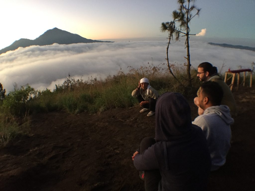 That's Ketut on the far right there. #Besttourguidever