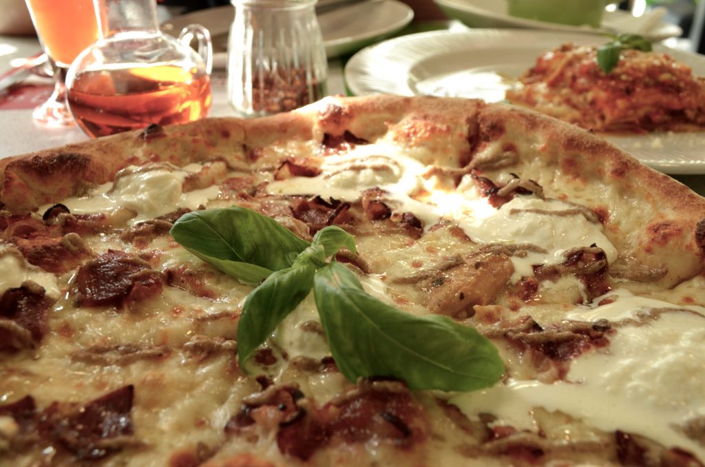 Look at that pizza. Mmmmm...|Tomato & Basilico|Dubai Silicon Oasis