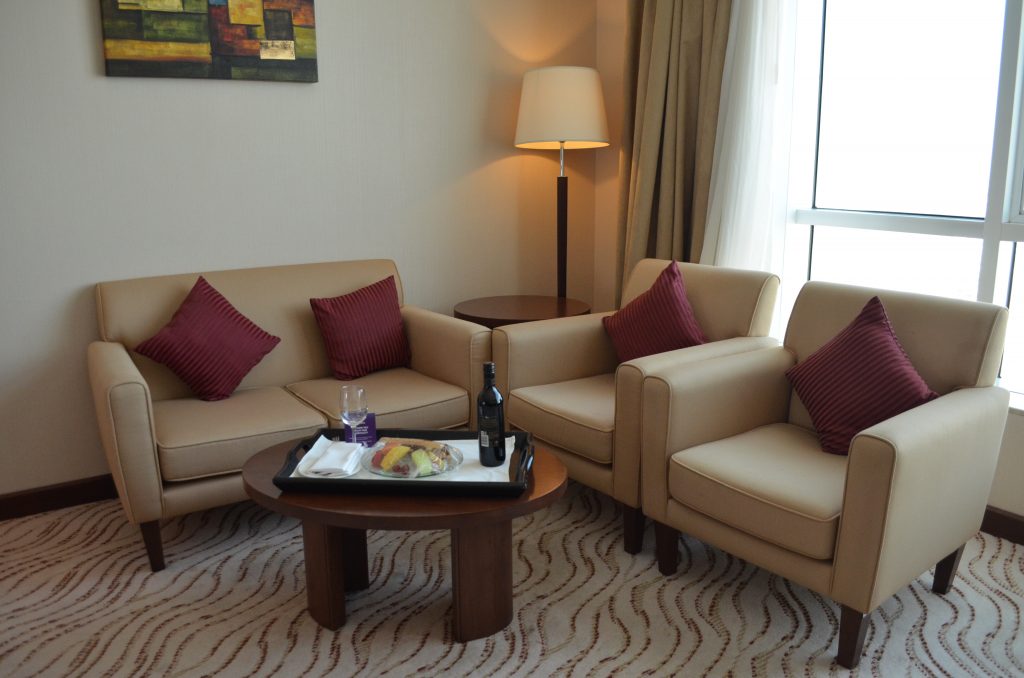 Park Regis Kris Kin Hotel deluxe suite