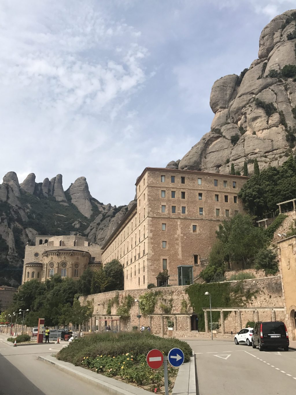 A day trip to Montserrat, Barcelona |Town