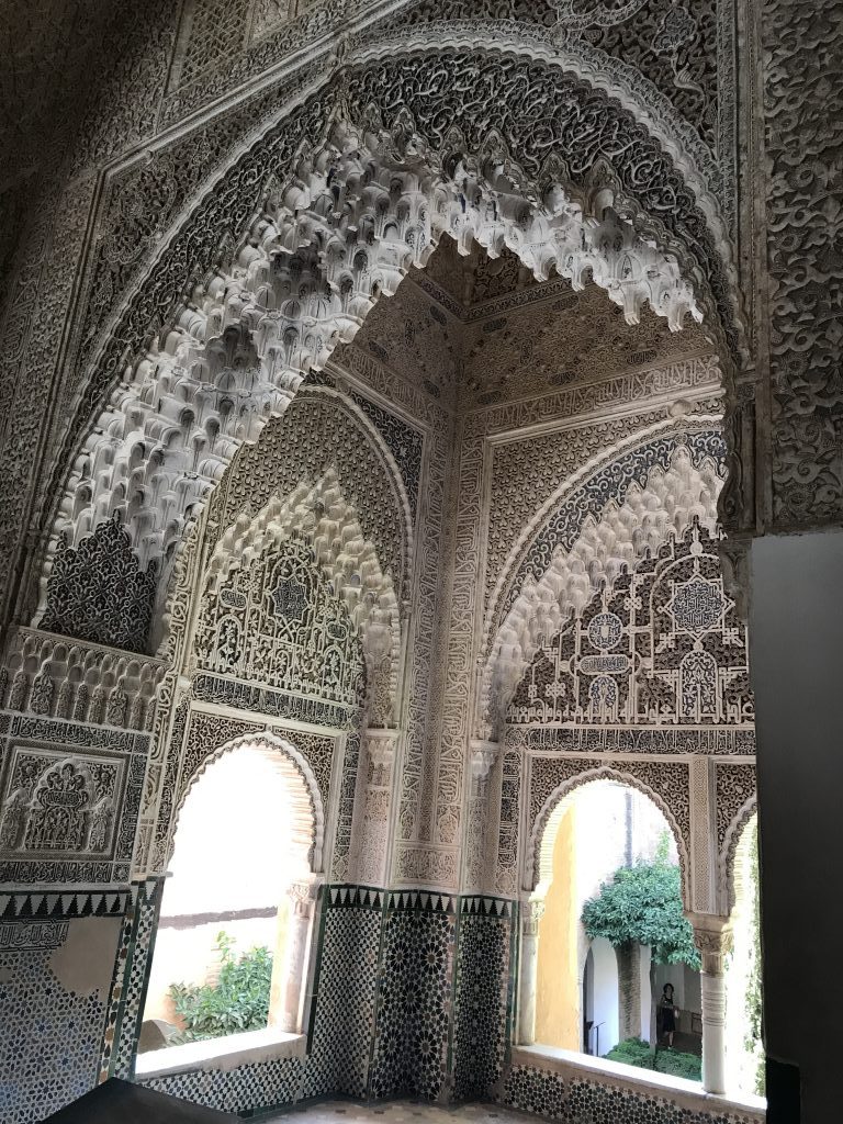 Things to do in Granada at night|Alhambra