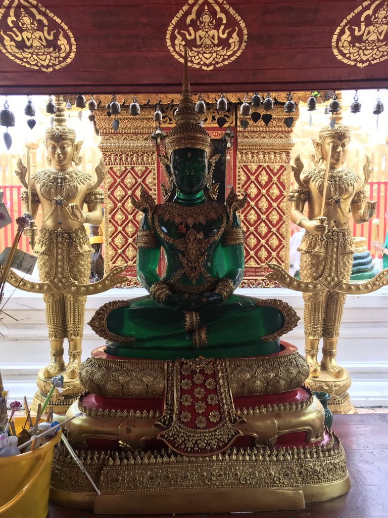 Ogle at the Emerald Buddha at Wat Phra Doi Suthep | 5 day Chiang Mai itinerary