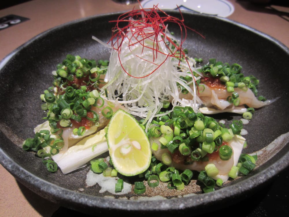 Fugu sashimi on cabbage